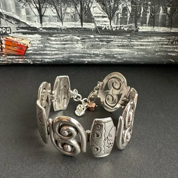 Brighton Bracelet Pablo's Passion Scroll Floral Wide Link Silver Plated 7.5" - Picture 3 of 10